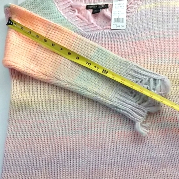 SABRINA LAUREN NEW YORK FRAYED EDGE V-NECK SWEATER SIZE LARGE NWT - Picture 9 of 9